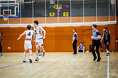 Basketball, Basketball Zweite Liga 2024/25, Grunddurchgang 6.Runde, Vienna Timberwolves, Mistelbach Mustangs, Felix Angerbauer (4), Maximilian Seher (16)