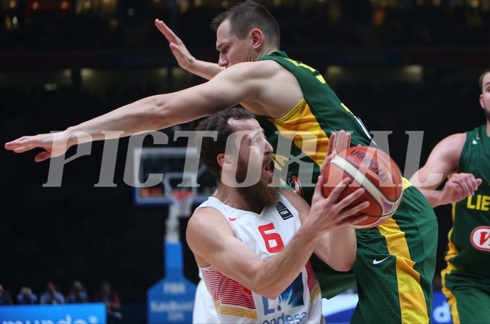 Eurobasket Gold Medal Game Team Spain vs. Team Lituania
Eurobasket Gold Medal Game Team Spain vs. Team Lituania
