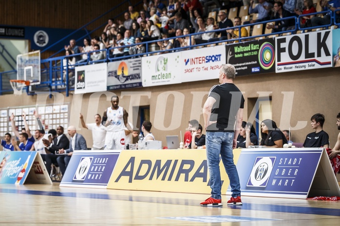 Basketball, ABL 2018/19, Playoff VF Spiel 1, Oberwart Gunners, BC Vienna, Luigi Gresta (Head Coach)