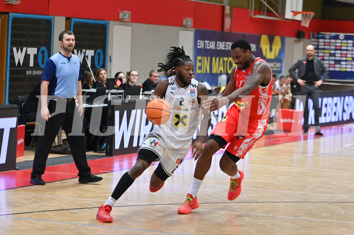 Basketball, Superliga 2024/25, Grunddurchgang 10.Runde, Flyers Wels vs. Traiskirchen Lions,
