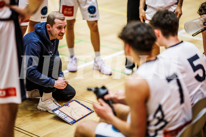 Basketball, Basketball Zweite Liga 2024/25, Grunddurchgang 12.Runde, Vienna Timberwolves, Dornbirn Lions, Justin Schlünken (Head Coach)