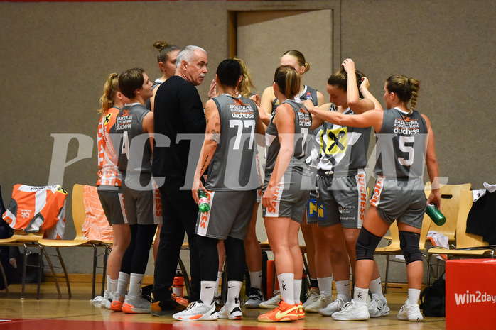 Basketball Superliga 2023/24, Grunddurchgang 3.Runde,
DBB LZ OÖ vs Klosterneuburg Duchess,

