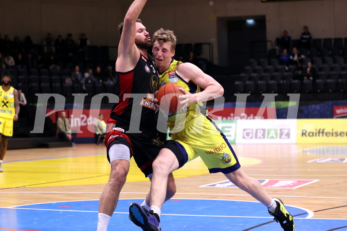 25.04.2023, Graz, Raiffeisen Sportpark Graz, Basketball Superliga 2022/23, Playoff, Viertelfinale Spiel 2, UBSC Raiffeisen Graz vs. BC GGMT Vienna
