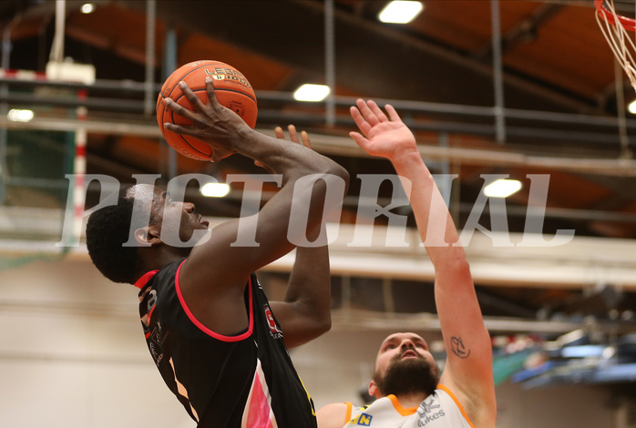Basketball Superliga 2021/22, 3.Qualifikationsrunde Klosterneuburg Dukes vs. Flyers Wels