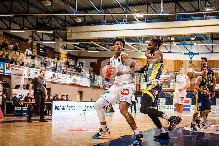 Basketball, bet-at-home Basketball Superliga 2021/22, Grunddurchgang Runde 12, Oberwart Gunners, UBSC Graz, Rob Howard (5)