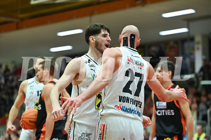 Basketball, Superliga 2023/24, Grunddurchgang 15. Runde, Flyers Wels vs. Fürstenfeld Panthers,
Basketball, Superliga 2023/24, Grunddurchgang 15. Runde, Flyers Wels vs. Fürstenfeld Panthers,