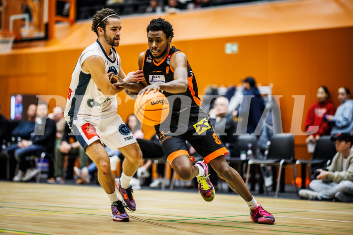 Basketball, Win2Day Superliga 2023/24, Grunddurchgang 19.Runde, Vienna Timberwolves, Fürstenfeld Panthers, Oscar Schmit (36), Dylan Causwell (8)