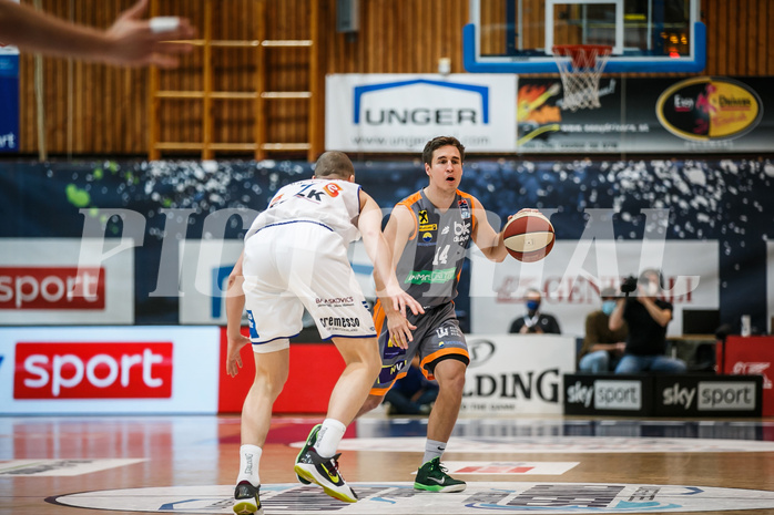 Basketball, bet-at-home Basketball Superliga 2020/21, Grunddurchgang 8. Runde, Oberwart Gunners, Klosterneuburg Dukes, Valentin Bauer (14)