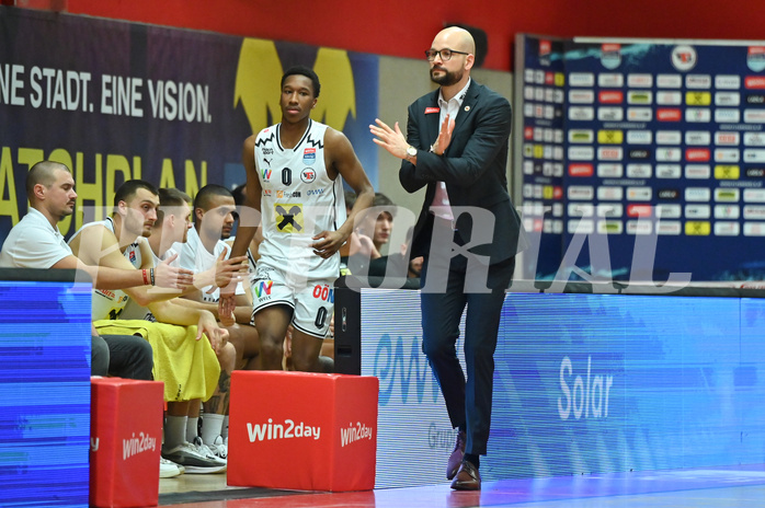 Basketball, Superliga 2024/25, Grunddurchgang 17.Runde, Flyers Wels vs. BBC Nord Dragonz,
