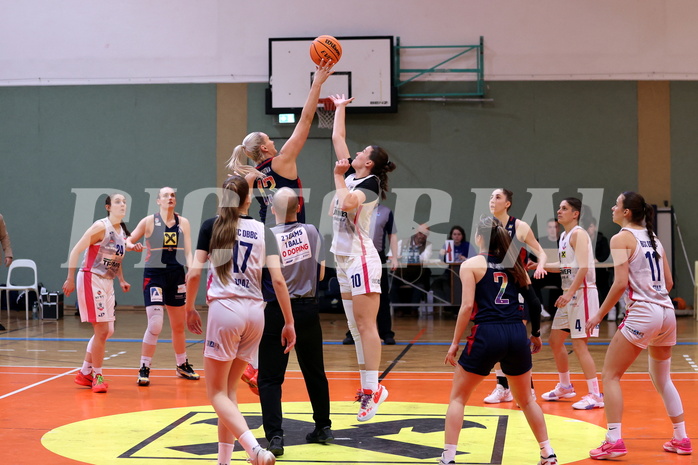 20.03.2024, Graz, Unionhalle A, Basketball Damen Superliga 2023/24, Semifinale, UBSC-DBBC Graz - SKN St. Pölten Frauen,  