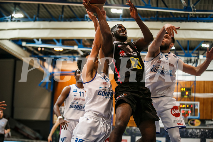 Basketball, bet-at-home Basketball Superliga 2020/21, Platzierungsrunde, 5. Runde, Oberwart Gunners, Flyers Wels, Austen Awosika (1)