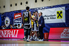 Basketball, Win2Day Superliga 2023/24, Grunddurchgang 4.Runde, SKN St. Pölten, Gmunden Swans, Anton Mirolybov (Head Coach)