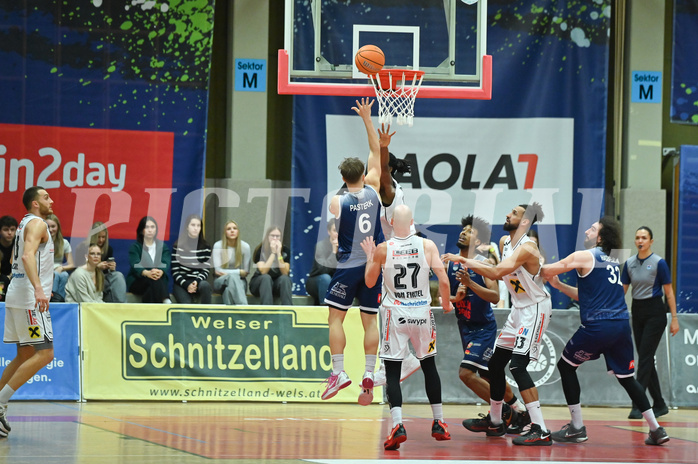 Basketball, Superliga 2024/25, Grunddurchgang 17.Runde, Flyers Wels vs. BBC Nord Dragonz,
