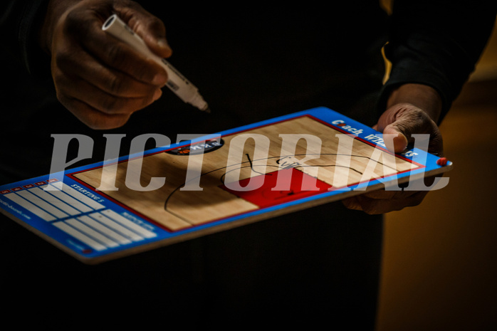 Basketball, Basketball Zweite Liga, Grunddurchgang 11.Runde, Mattersburg Rocks, Wörthersee Piraten, James Williams