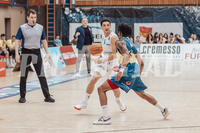 Basketball, Basketball Superliga 2023/24 , F 2, Oberwart Gunners, UBSC Graz, Magdy Aboud-Ahmed (6), Zachery Cooks (3)