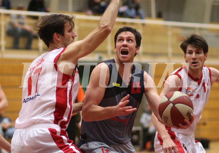 Basketball 2.Bundesliga 2016/17, Grunddurchgang 4.Runde UBC St.Pölten vs. Villach Raiders


