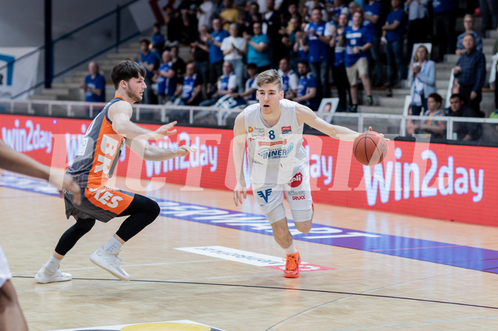 Basketball, Basketball Superliga 2022/23, Viertelfinale Spiel 1, Oberwart Gunners, Klosterneuburg Dukes, Lennart Burgemeister (10), Florian Koeppel (8)