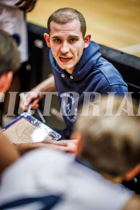 Basketball, Basketball Zweite Liga 2024/25, Grunddurchgang 8.Runde, Vienna Timberwolves, Güssing Blackbirds, Justin Schlünken (Head Coach)