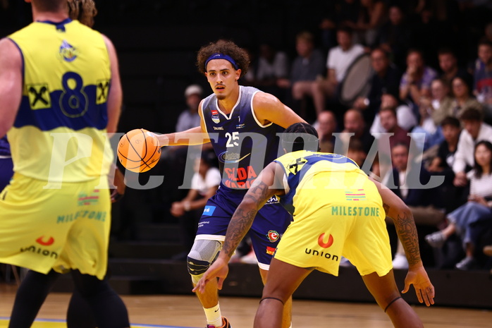 27.09.2024, Graz, Raiffeisen Sportpark Graz, Basketball Superliga 2024/25, Grunddurchgang, Runde 1, UBSC Raiffeisen Graz - COLDAMARIS BBC Nord Dragonz