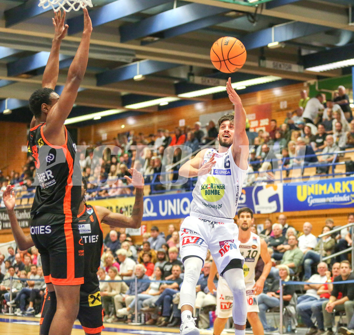 Basketball Superliga 2023/24, Grunddurchgang 3.Runde Gmunden Swans vs. Fürstenfeld Panthers
Basketball Superliga 2023/24, Grunddurchgang 3.Runde Gmunden Swans vs. Fürstenfeld Panthers