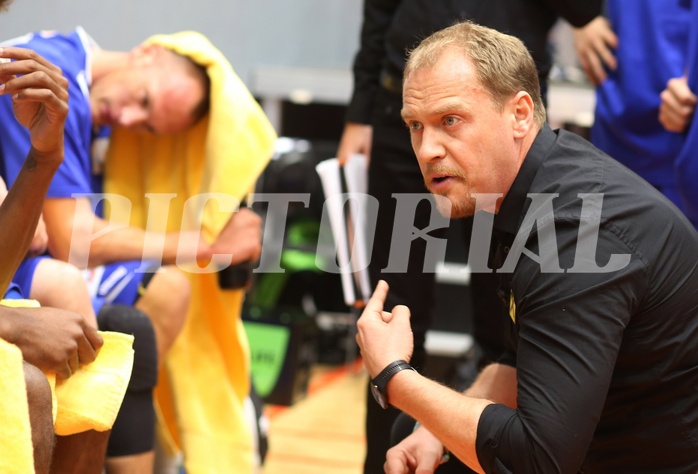 Basketball ABL 2015/16 Grunddurchgang 6.Runde BK Dukes Klosterneuburg vs. Gmunden Swans


