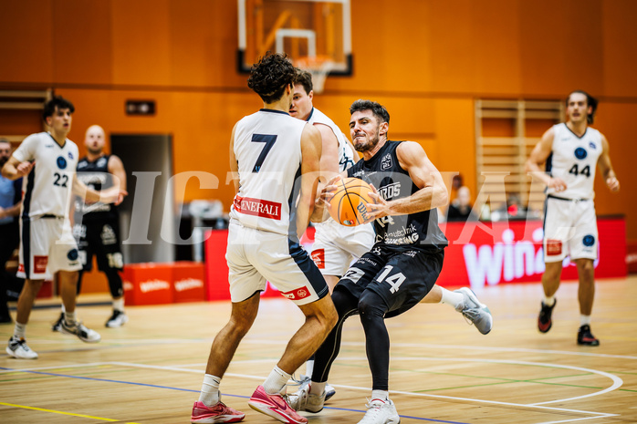 Basketball, Basketball Zweite Liga 2024/25, Grunddurchgang 8.Runde, Vienna Timberwolves, Güssing Blackbirds, Armin Karian (7), Christoph Astl (14)