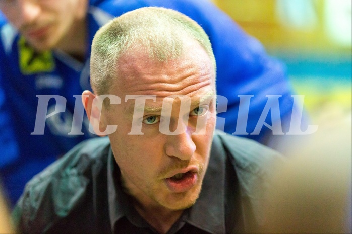 Basketball, CUP 2017 , 1/2 Finale, Oberwart Gunners, Gmunden Swans, Bernd Wimmer (Headcoach)