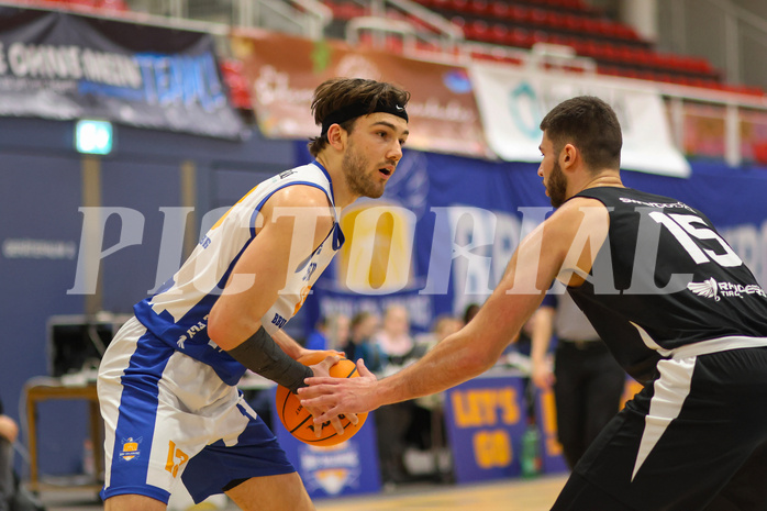 Basketball Zweite Liga 2024/25, Grunddurchgang 10.Runde BBU Salzburg vs. Raiders Tirol


