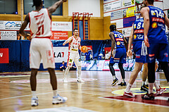 Basketball, Win2Day Superliga 2024/25, Playoffs, Halbfinale Spiel 2, Traiskirchen Lions, Oberwart Gunners, Denis Krestinin (55)