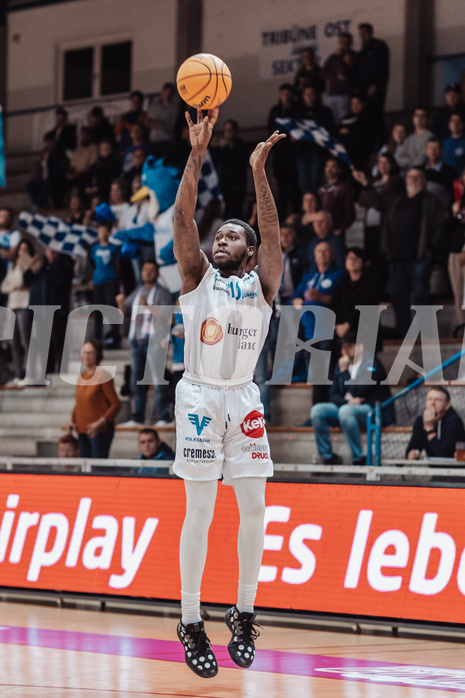 Basketball, Basketball Superliga 2023/24, Gunddurchgang 7. Runde, Oberwart Gunners, BC Vienna, Trevion Lamar (10)
