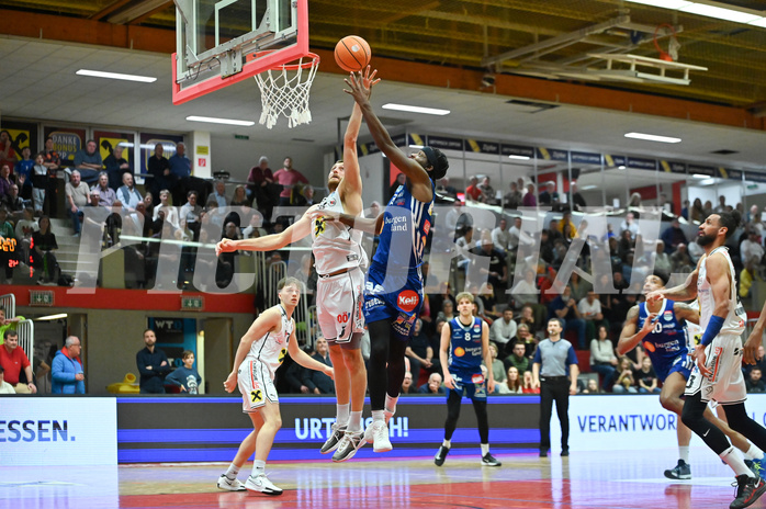 Basketball, Superliga 2024/25, Platzierungsrunde 4.Runde, Flyers Wels vs. Oberwart Gunners,
