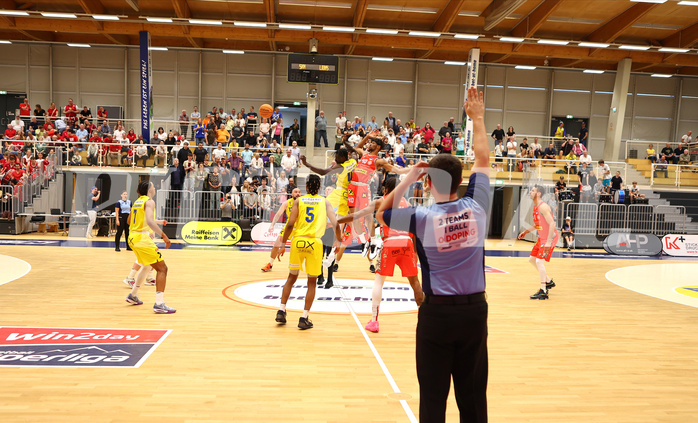 Basketball Superliga 2023/24, Playoff, Viertelfinale Spiel 4 SKN St. Pölten vs. Traiskirchen Lions


