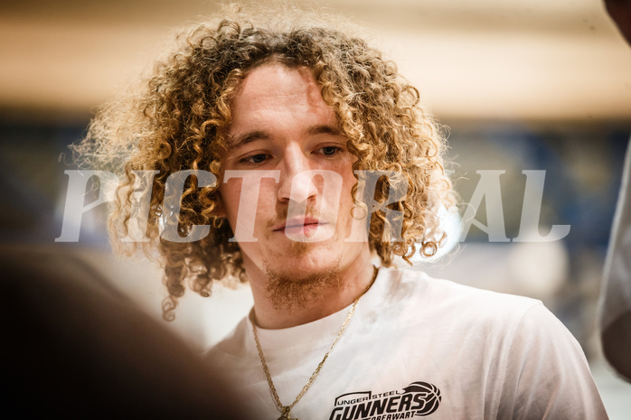 Basketball, bet-at-home Basketball Superliga 2021/22, Grunddurchgang Runde 12, Oberwart Gunners, UBSC Graz, Travis Atson