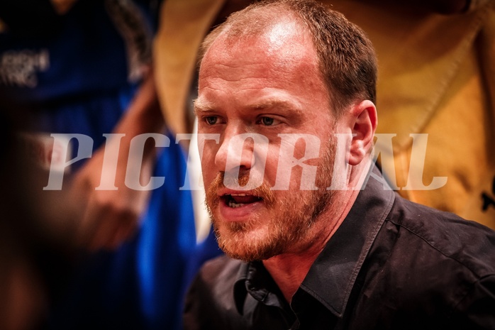 Basketball, ABL 2017/18, Grunddurchgang 31.Runde, Oberwart Gunners, Gmunden Swans, Bernd Wimmer (Headcoach)
