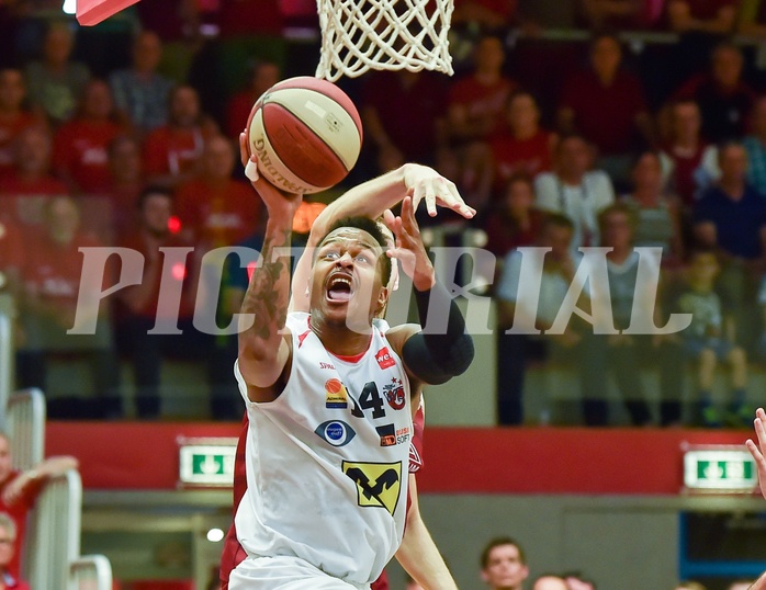Basketball ABL 2015/16 Playoff Halbfinale Spiel 5 WBC Wels vs Traiskirchen Lions