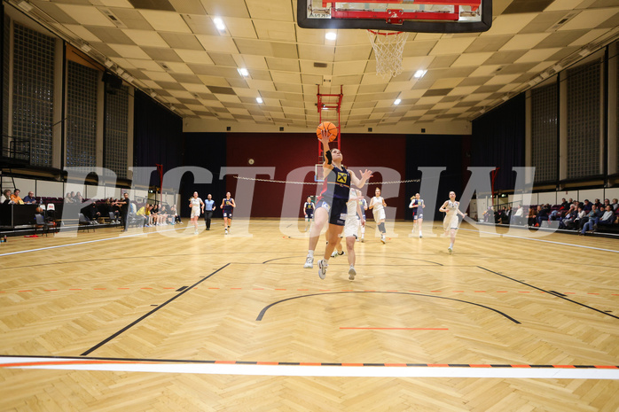 Basketball Damen Superliga 2023/24, Grunddurchgang 8.Runde Basket Flames vs. SKN St.Pölten


