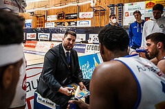 Basketball, bet-at-home Basketball Superliga 2021/22, Grunddurchgang Runde 10, Oberwart Gunners, Traiskirchen Lions, Horst Leitner (Coach)