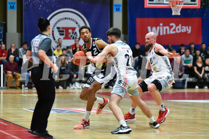 Win2Day Basketball Superliga 2022/23, Grunddurchgang 13.Runde, Flyers Wels vs. Swans Gmunden,