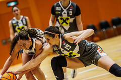 Basketball, Win2Day Basketball Damen Superliga 2024/25, Grunddurchgang 9.Runde, Vienna Timberwolves, Klosterneuburg Duchess, Larissa Serban (31), Pia Jurhar (19)