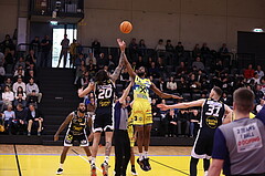 18.04.2025, Graz, Raiffeisen Sportpark Graz, Basketball Superliga 2024/25, Playoffs, Viertelfinale, Spiel 2, UBSC Graz - Gmunden Swans