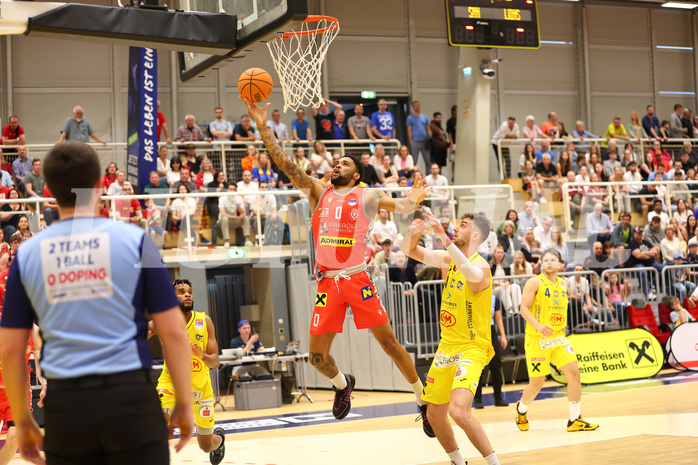 Basketball Superliga 2023/24, Playoff, Viertelfinale Spiel 4 SKN St. Pölten vs. Traiskirchen Lions


