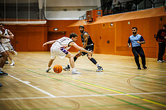 Basketball, Basketball Zweite Liga 2024/25, Grunddurchgang 8.Runde, Vienna United, Wörthersee Piraten, Marius Witzmann (11), Shawn L. Ray (6)