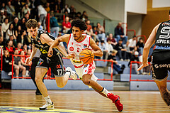 Basketball, win2day Basketball Superliga 2024/25, 8. Platzierungsrunde, Traiskirchen Lions, Flyers Wels, Obinna Anthony Ndukwe (2)