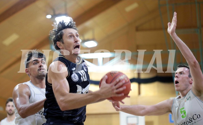 17.10.2021 Basketball 2. Liga 2021/22 Grunddurchgang 2.Runde Flames vs Wörthersee Piraten