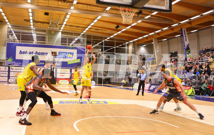 Basketball Superliga 2022/23, 6.Plazierungsrunde SKN St.Pölten vs. Klosterneuburg Dukes