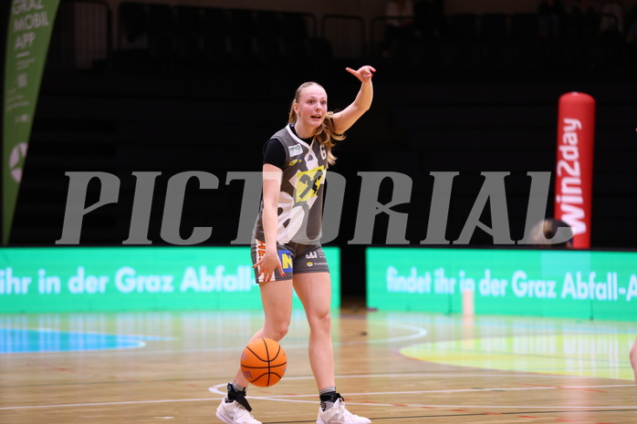 17.04.2025, Graz, Raiffeisen Sportpark, Basketball Damen Superliga 2024/25, Finale Spiel 3, UBI Graz vs. Klosterneuburg Duchess, 17.04.2025, Graz, Raiffeisen Sportpark, Basketball Damen Superliga 2024/25, Finale Spiel 3, UBI Graz vs. Klosterneuburg Duchess,