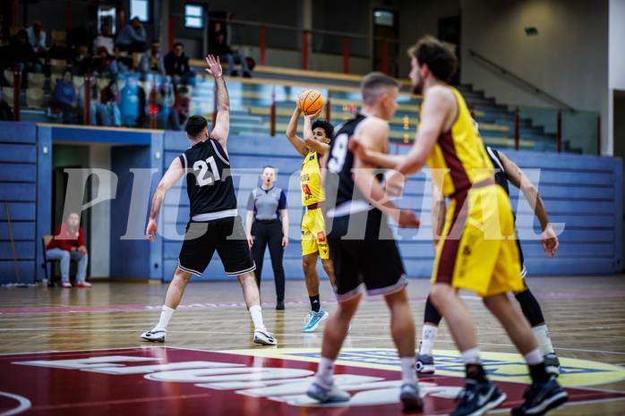 Basketball, Basketball Zweite Liga 2024/25, Grunddurchgang 19.Runde, Traiskirchen Lions NexGen, Wörthersee Piraten, Obinna Ndukwe (2)