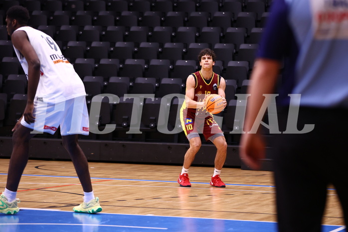 22.12.2024, Graz, Raiffeisen Sportpark Graz, Basketball Zweite Liga 2024/25, Grunddurchgang, Runde 13, Future Team Steiermark vs Safare Traiskirchen Lions NexGen