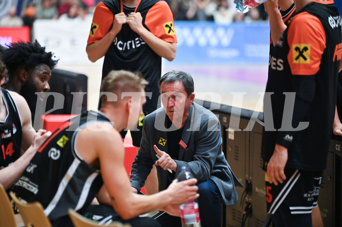 Basketball, Superliga 2024/25, Grunddurchgang 9.Runde, Flyers Wels vs. Fürstenfeld Panthers,