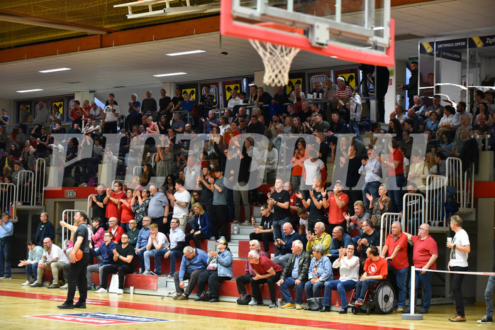 Basketball Superliga 2021/22, 
Viertelfinale Spiel 2, Flyers Wels vs Swans Gmunden